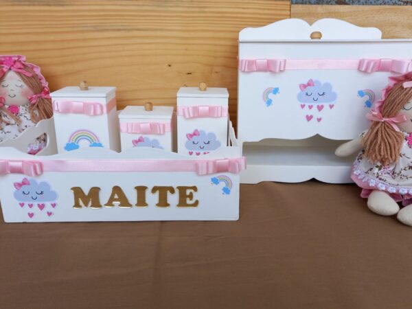 Kit Higiene em MDF tema chuva de amor